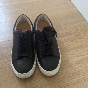 FRYE Sneakers light used